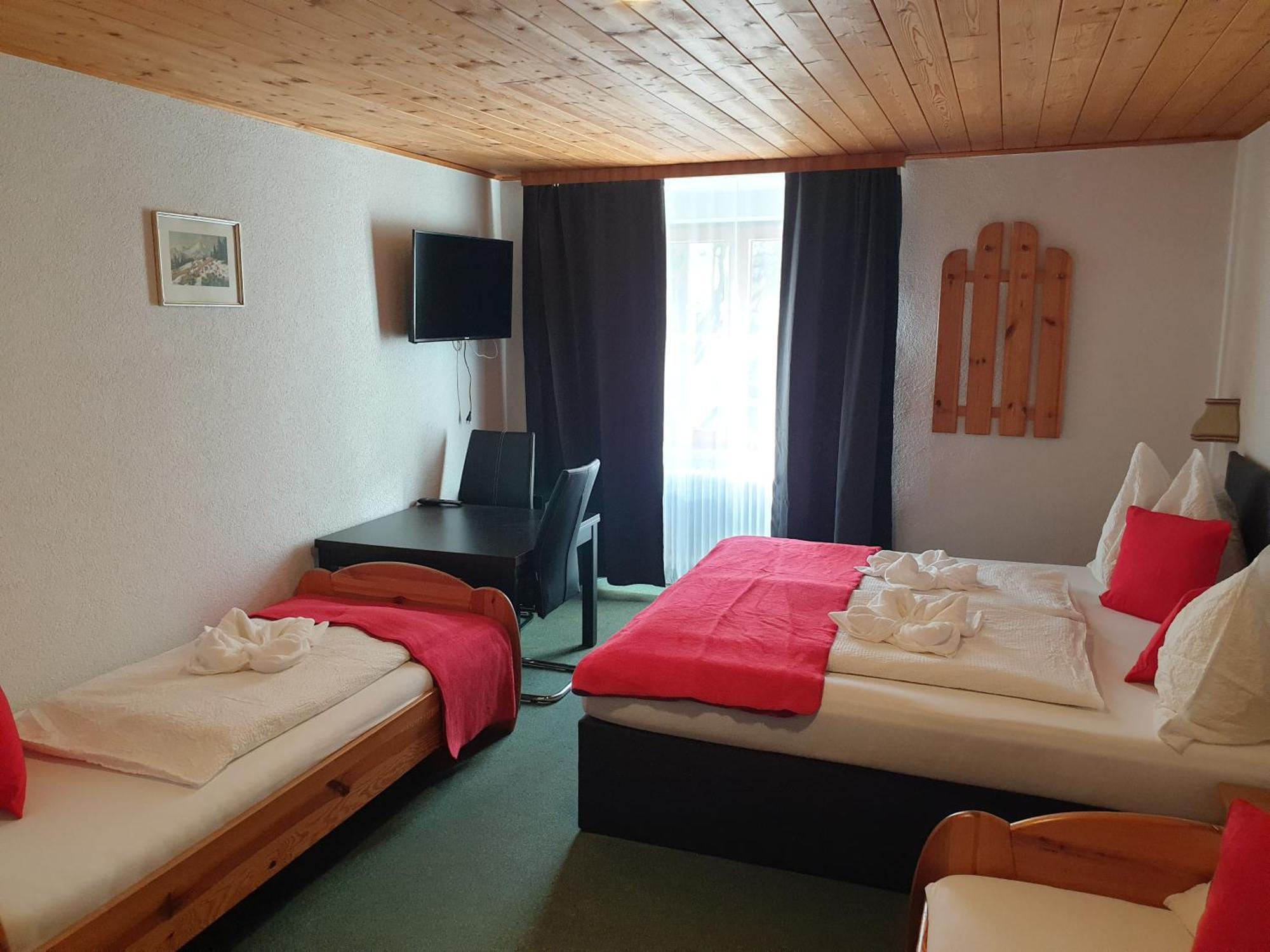 Weisses Roessel-Cavallo Bianco Werfen Esterno foto